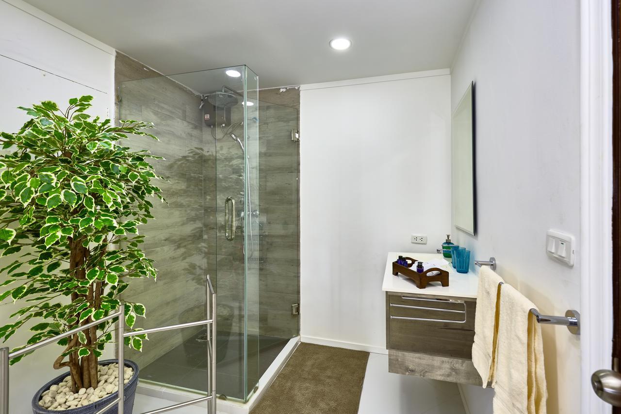 Luxurious Apartment On Jomtien Beach Road Exterior foto